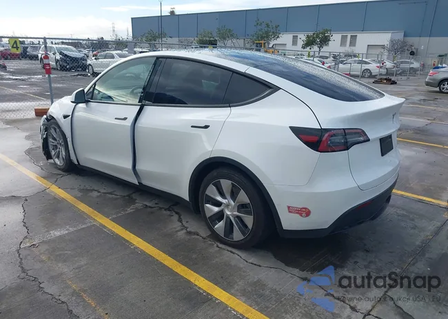 5YJYGDEEMF2228009: 44413441