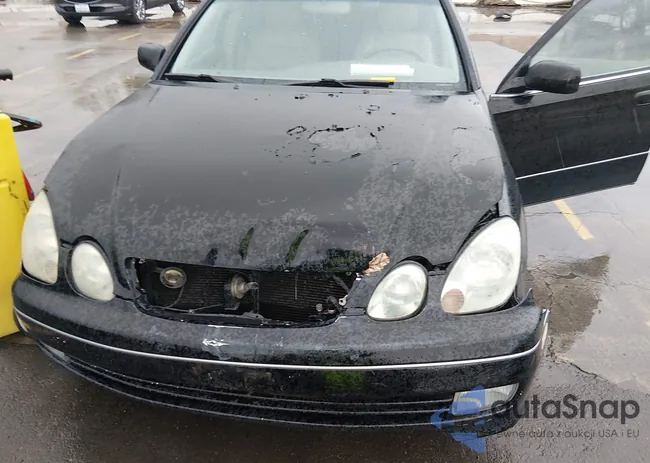 JT8BH68X3X0018572: 44413464