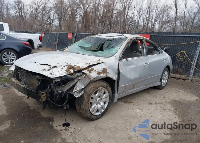 1N4AL2AP1AN562857: 44413467