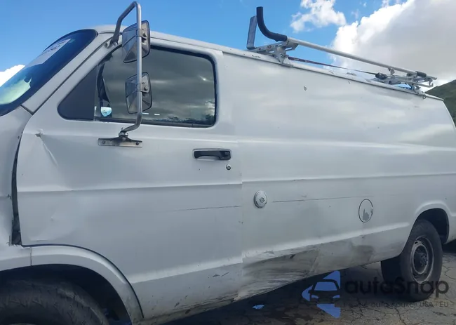 2D7KB31Z03K523819: 44413502