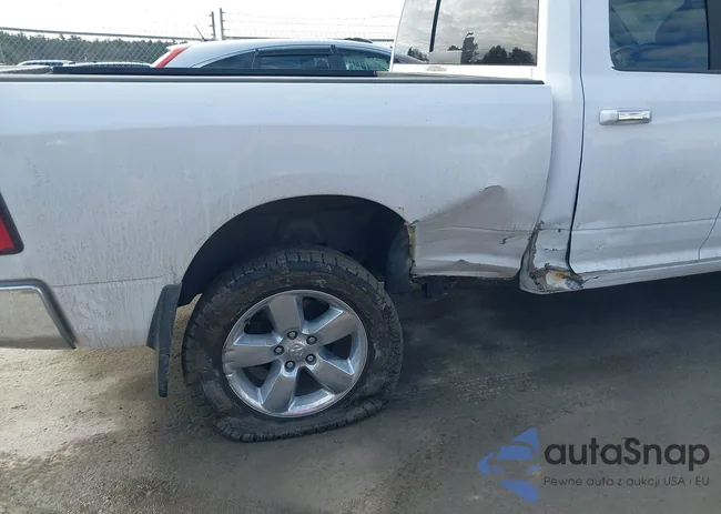 1C6RR7GT7FS776040: 44413528