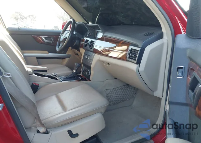 WDCGG5GB2AF330357: 44413570