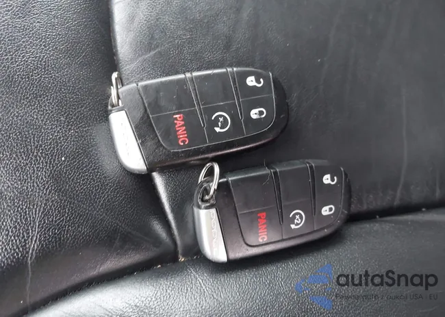 3C4PDCDGXDT592091: 44413640