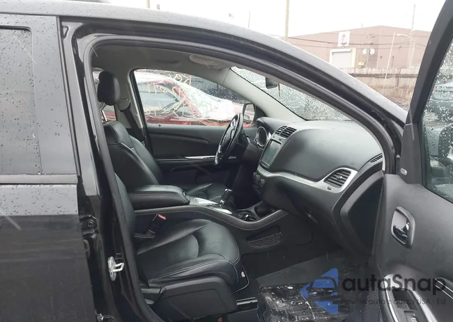 3C4PDCDGXDT592091: 44413640