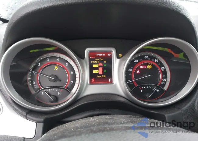 3C4PDCDGXDT592091: 44413640