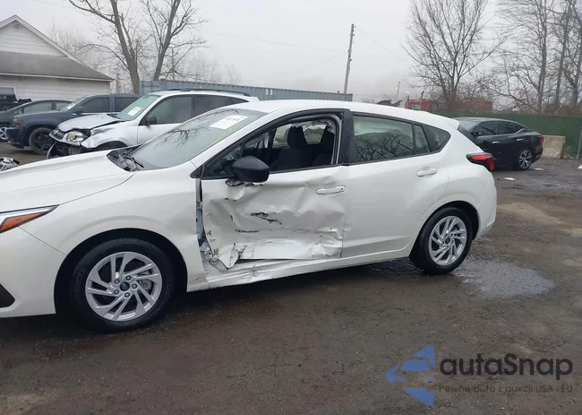 JF1GUABC2R8254958: 44413656