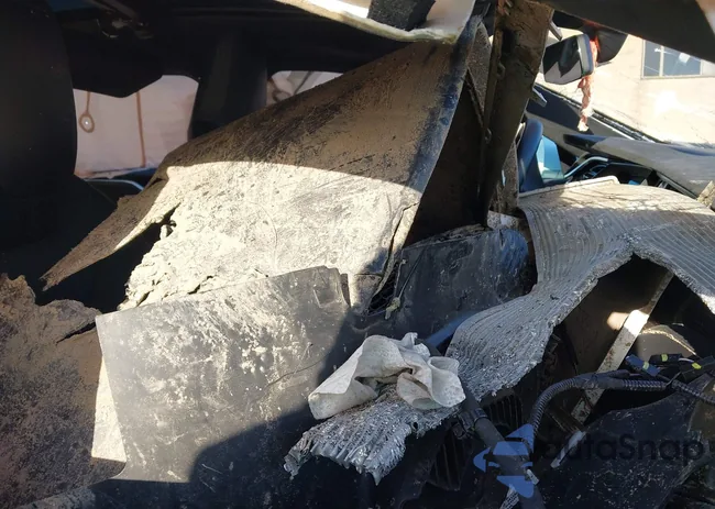 5YJSA1E23GF133143: 44413681