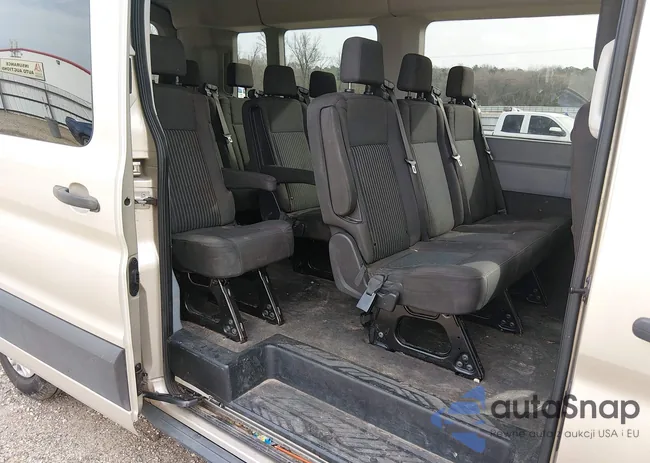 1FBAX2CM8KKA79360: 44413705