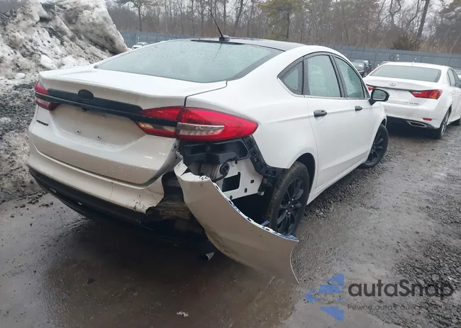 3FA6P0G76JR156558: 44413790