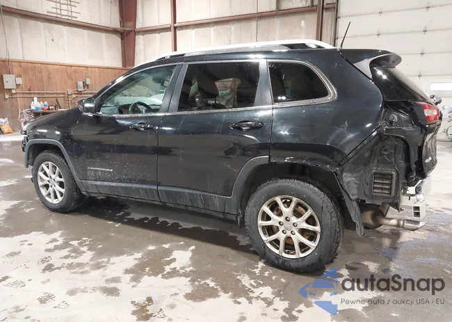 1C4PJMCB4GW375672: 44413801