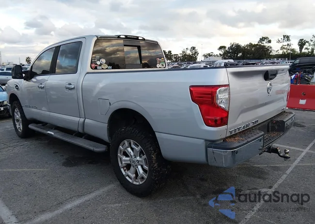 1N6BA1F2XGN500570: 44413811