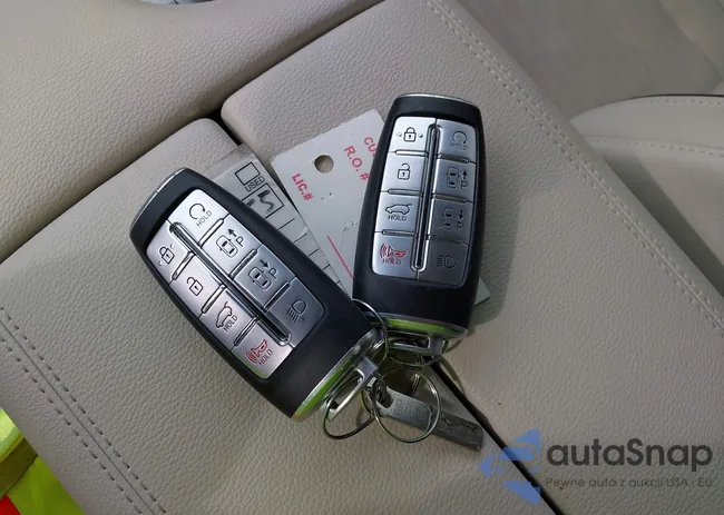 KMUHCESC9NU077896: 44413820