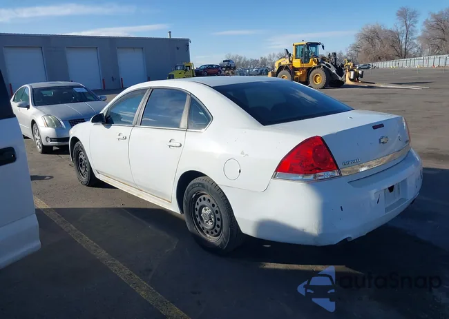 2G1WD5EM3B1236052: 44414954