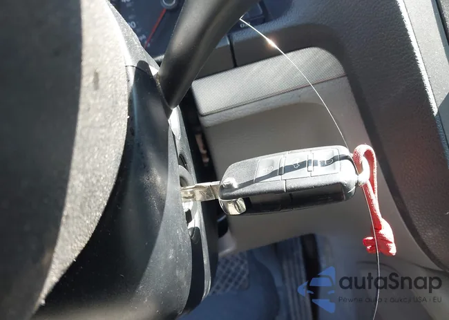 3VWSF71K15M621152: 44414969