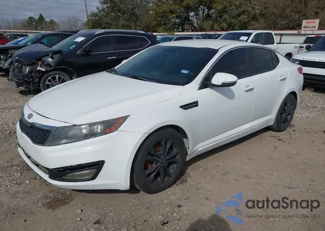 KNAGN4A70B5044716: 44415053