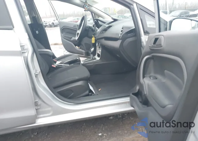 3FADP4EJ7JM127502: 44415056