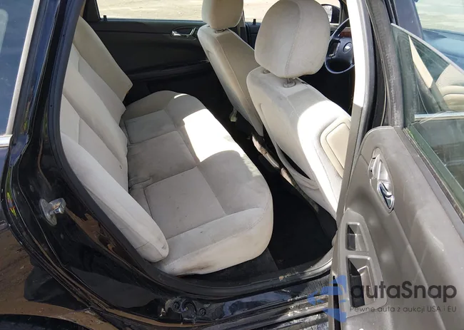 2G1WF5E38C1256428: 44415077