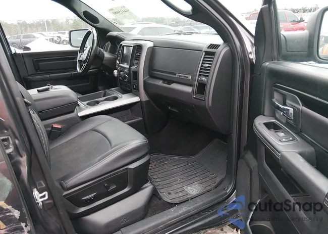 1C6RR7YT8JS161794: 44415080