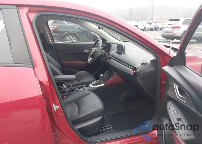 JM1DKBC71G0124269: 44415124