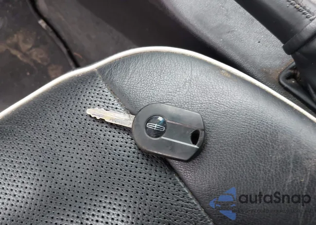 3LNHL2JC5CR838880: 44415149