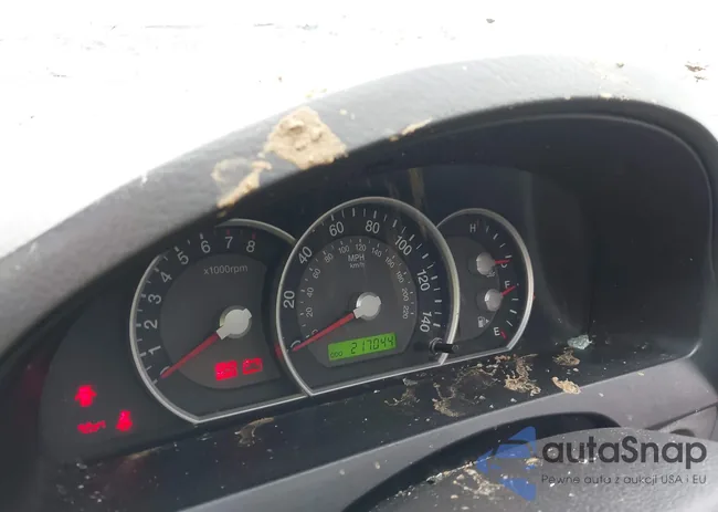 KNDJC736475689686: 44415235