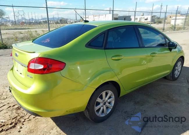 3FADP4BJ1CM185452: 44415256