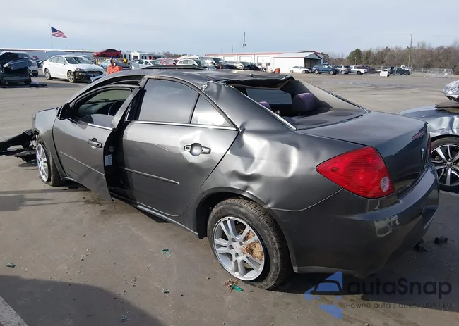 1G2ZG528354121015: 44415300