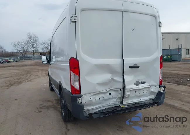 1FTYR1CM6HKA01019: 44415375