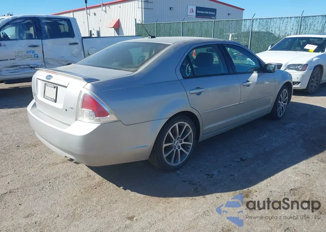 3FAHP07Z88R113909: 44414443