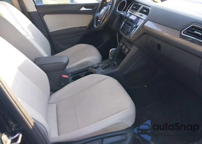 3VV2B7AX5KM083773: 44414509