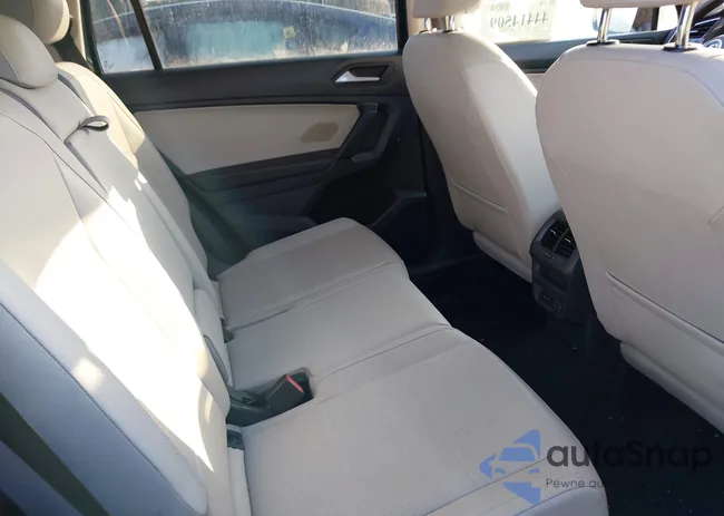 3VV2B7AX5KM083773: 44414509