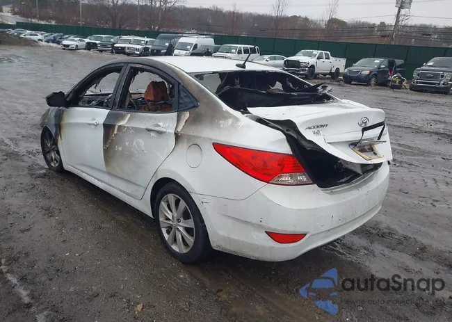 KMHCU4AE4CU136482: 44414567