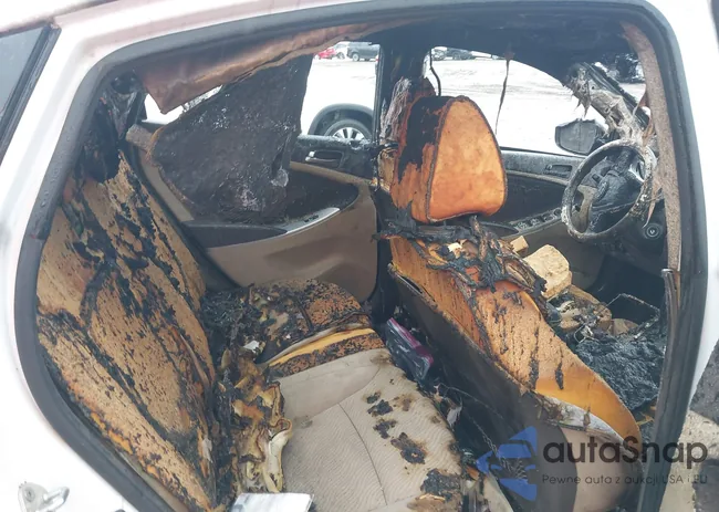 KMHCU4AE4CU136482: 44414567