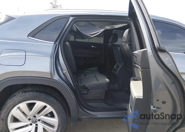 1V2JE2CA3PC207060: 44414696