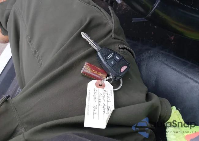 1C3CDZCB4DN581566: 44414710