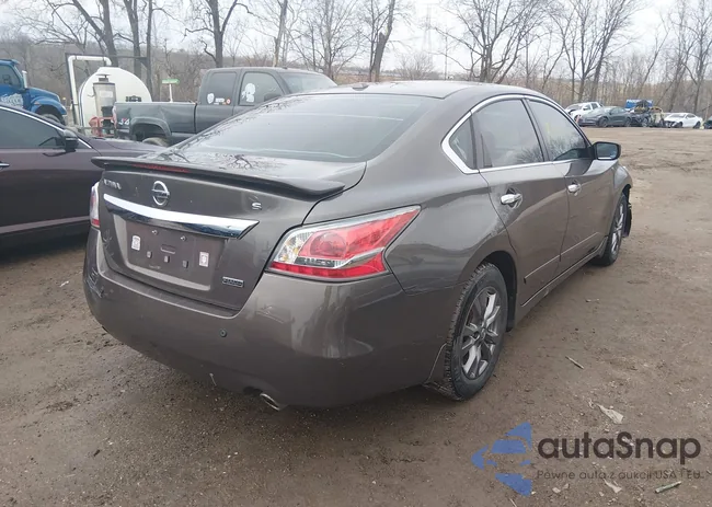 1N4AL3APXFC574353: 44415832