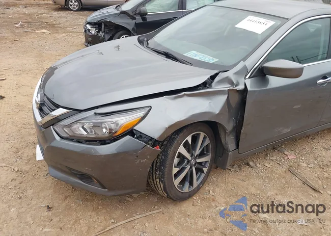 1N4AL3AP1GC211599: 44415851