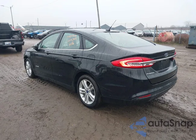 3FA6P0UU9JR100902: 44415901