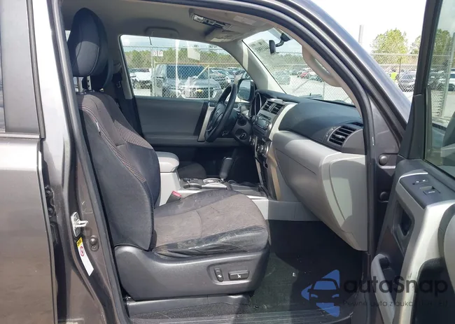 JTEZU5JR3B5026258: 44415903