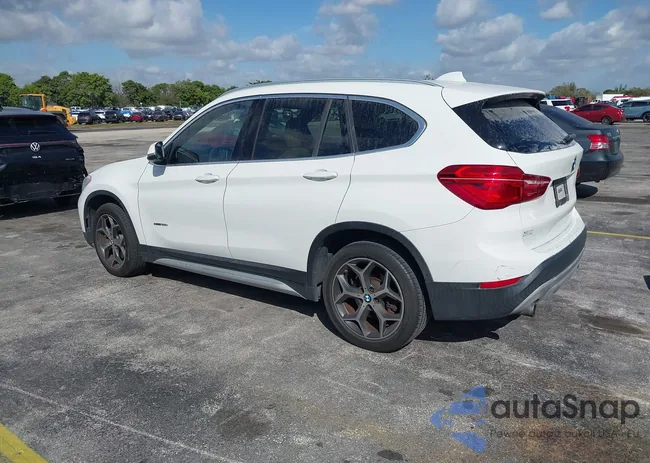 WBXHU7C35J5H40126: 44415905