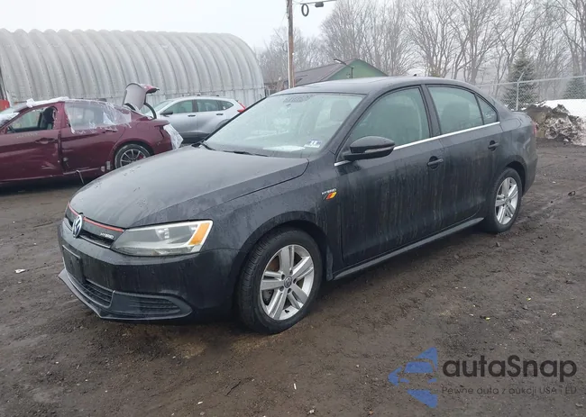 3VW637AJ6DM289614: 44415928