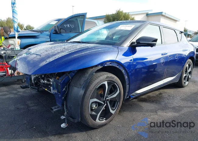 KNDC4DLC5R5220779: 44416080