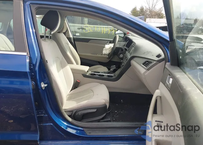 5NPE24AF8GH303714: 44416128