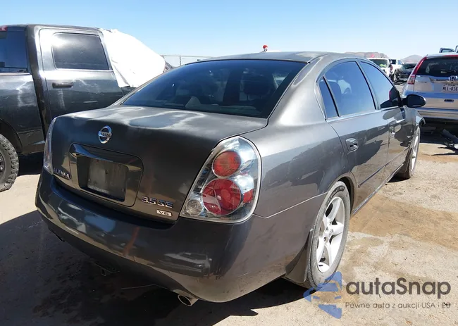 1N4BL11D15C212134: 44416179