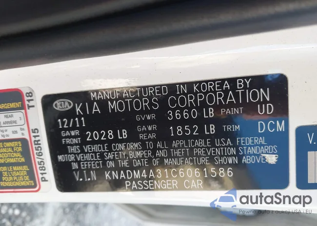 KNADM4A31C6061586: 44416294