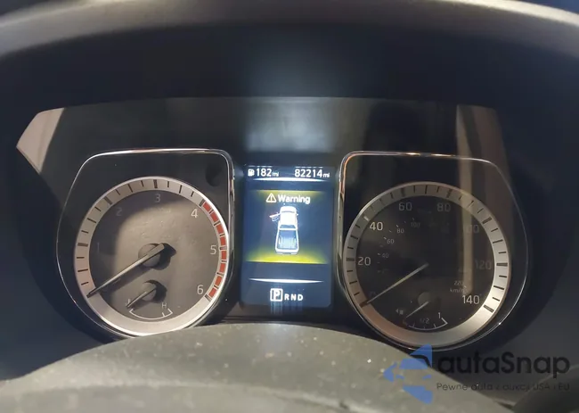 1N6BA1F49JN520186: 44416346