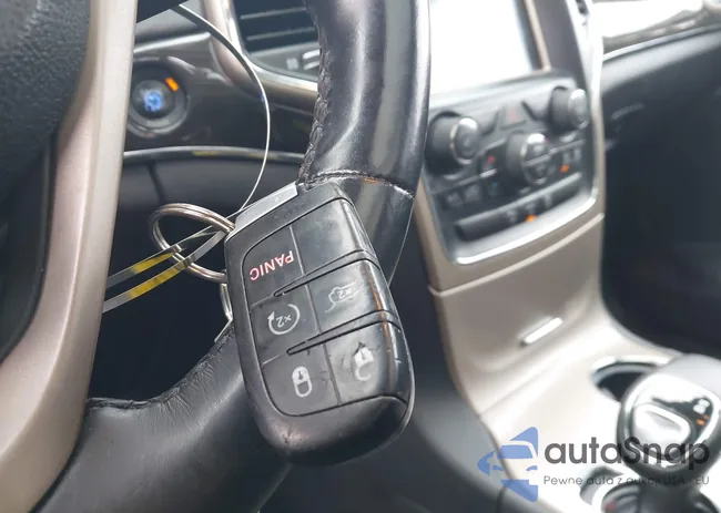 1C4RJFCGXEC137663: 44415477