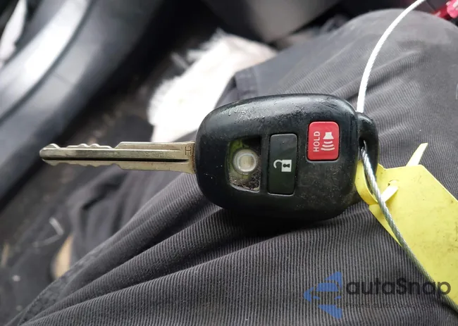 JTMBFREVXDD031464: 44415542