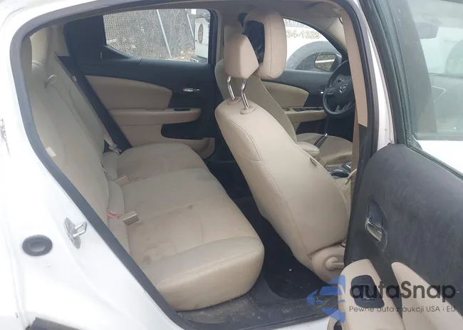 1C3CDZAB5DN588299: 44415543