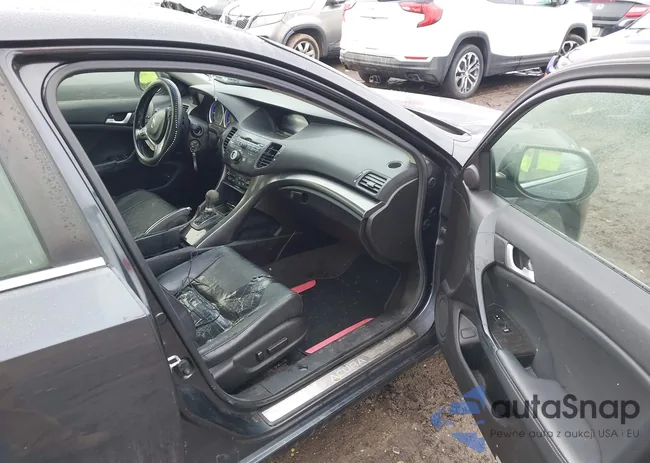 JH4CU2F43CC019005: 44415561